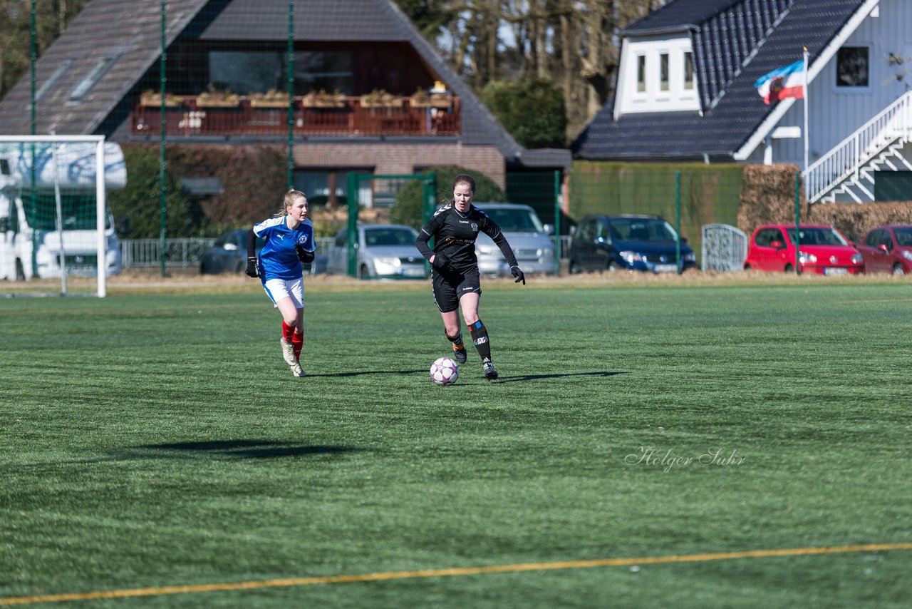 Bild 331 - B-Juniorinnen Halbfinale SVHU - Holstein Kiel : Ergebnis: 3:0